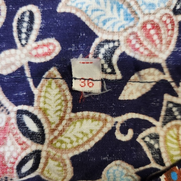 Singapore Asian Flight Attendant Floral Blouse Small - Picture 13 of 16